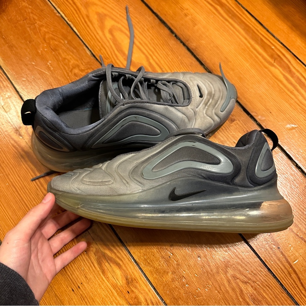 Nike grey air max